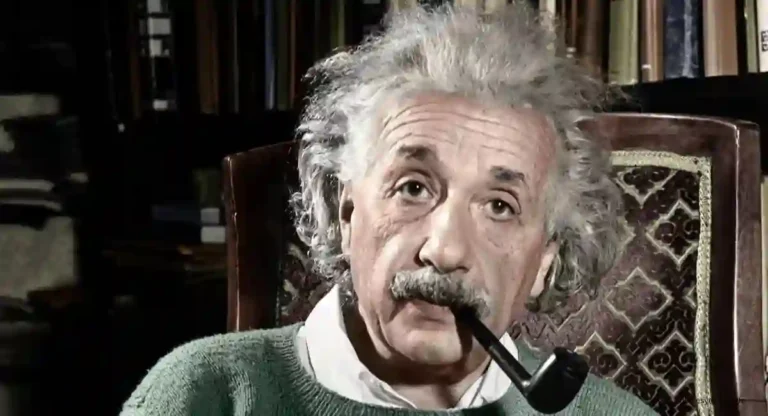 Albert Einstein: जगप्रसिद्ध नोबेल पारितोषिक विजेते भौतिकशास्त्रज्ञ