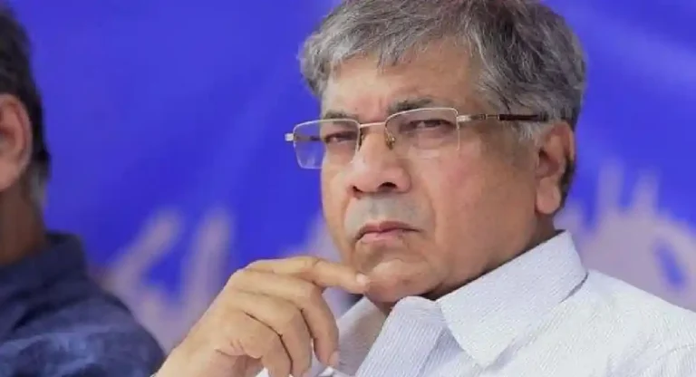 ऐन विधानसभा निवडणुकीत वंचितचे अध्यक्ष Prakash Ambedkar यांची प्रकृती बिघडली; रुग्णालयात दाखल