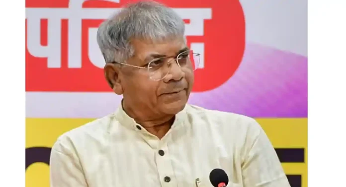 Prakash Ambedkar: वंचित आघाडीकडून लोकसभेच्या तीन जागांवर उमेदवारांची घोषणा, प्रकाश आंबेडकर म्हणाले...