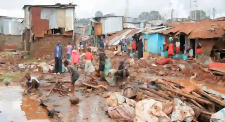 Kenya Dam Burst: केनियामध्ये धरण फुटल्याने ४०हून अधिक लोकांचा मृत्यू, बचावपथक घटनास्थळी दाखल