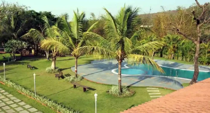 Panvel Resort : पनवेलमध्ये गेल्यावर अवश्य भेट द्यावी, अशी 10 रिसॉर्ट्स...