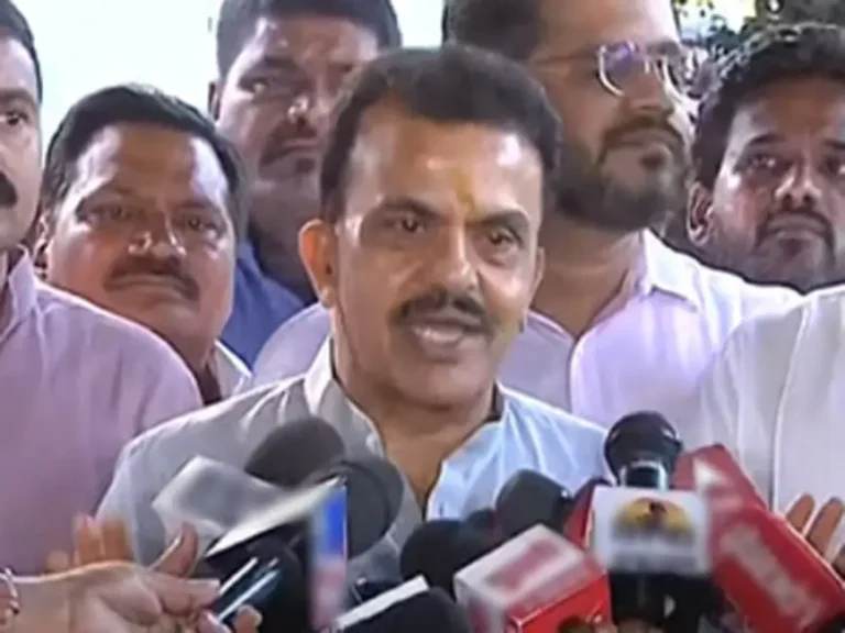 Sanjay Nirupam: २० वर्षानंतर संजय निरुपम यांची शिवसेनेत घरवापसी!