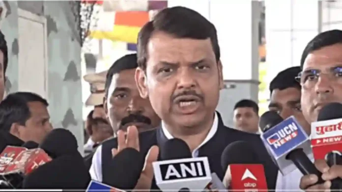 Devendra Fadnavis: पवार साहेब जे म्हणतील तेच उद्धव ठाकरे करतील: फडणवीसांचा पलटवार