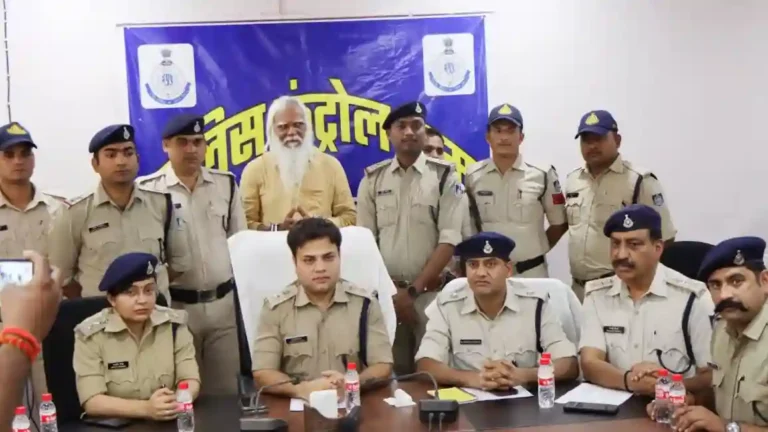 Crime News: २२ हत्या करणारा मोस्ट वाँटेड आरोपी साधूच्या वेशात रामलल्लाच्या दर्शनाला गेला, आणि…