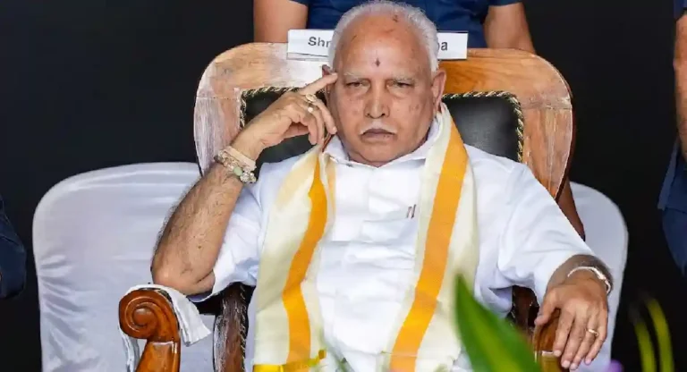 POCSO Case : B. S. Yediyurappa यांच्याविरोधात अजामीनपात्र वॉरंट जारी