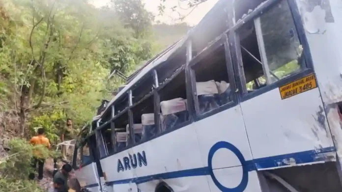 Bus Terror Attack : जम्मूत यात्रेकरुंच्या बसवरील दहशतवादी हल्ल्यामागे पाकिस्तानचा हात!