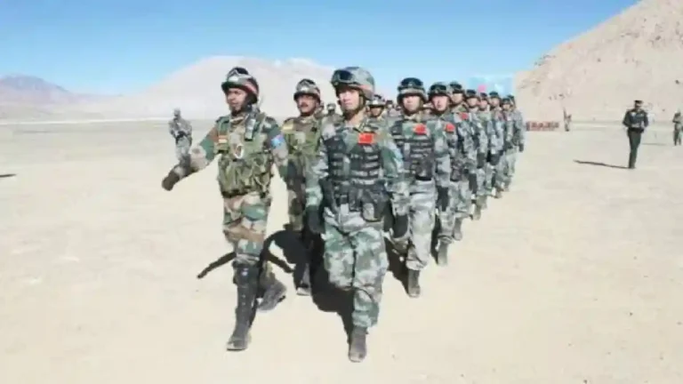 China चे सैन्य भारतीय सीमेवर अनिश्‍चित काळासाठी तैनात