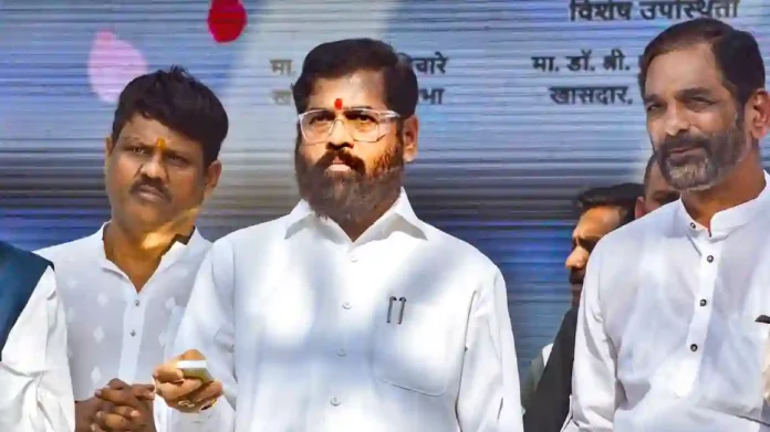 CM Eknath Shinde : नाशिक, छत्रपती संभाजीनगर, सोलापूर येथे कांदा महाबॅंक सुरू करण्याचे मुख्यमंत्र्यांचे निर्देश