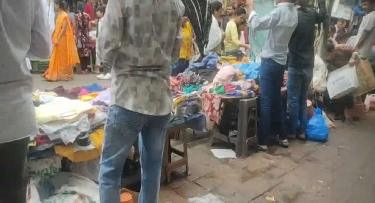 Hawkers Action : फेरीवाल्यांवरील कारवाई सणांमुळे ठरणार नाही ना औटघटकेची