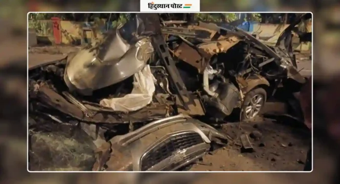 Vikhroli Car Accident: भरधाव कार झाडावर धडकली, दोघांचा मृत्यू 