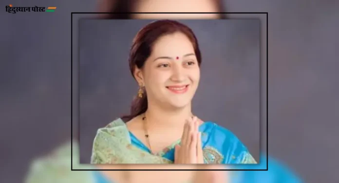 भाजपाच्या Ex MLA Sangeeta Thombre यांच्या गाडीवर हल्ला; ठोंबरेंसह ड्रायव्हर जखमी