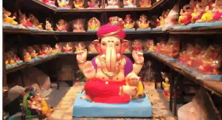 Ganesh Chaturthi 2024 : पेणमधून दोन लाख गणेशमूर्ती परदेशात रवाना