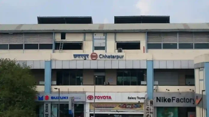 Chattarpur Metro Station : छत्तरपूर मेट्रो स्टेशनबद्दल 'या' गोष्टी जाणुन घ्या!