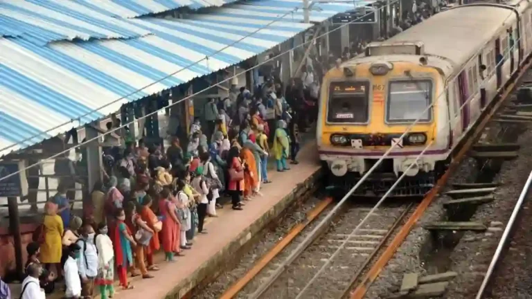 एक्सप्रेसच्या तांत्रिक बिघाडामुळे Central Railway ची वाहतूक विस्कळीत