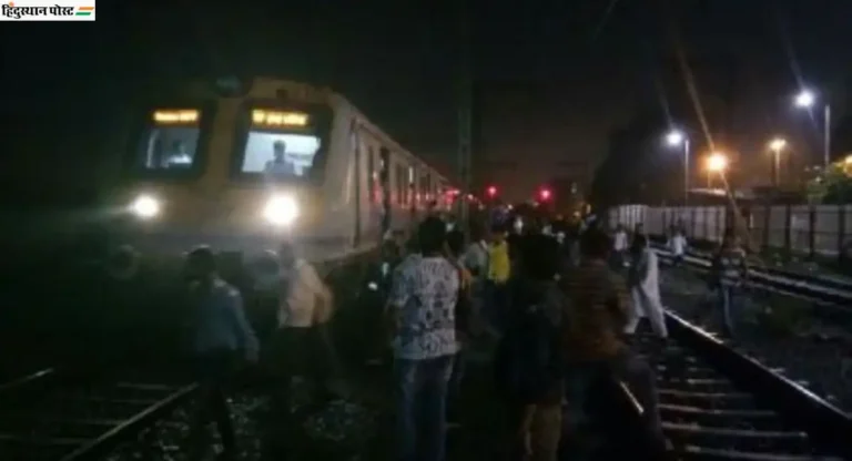 Local Train Update : मुसळधार पावसामुळे मध्य रेल्वेची लोकल सेवा ठप्प!  