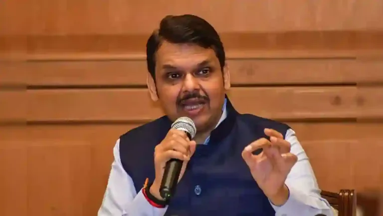 होमगार्ड्सना आता मिळणार देशातील सर्वाधिक मानधन; Devendra Fadnavis यांची घोषणा