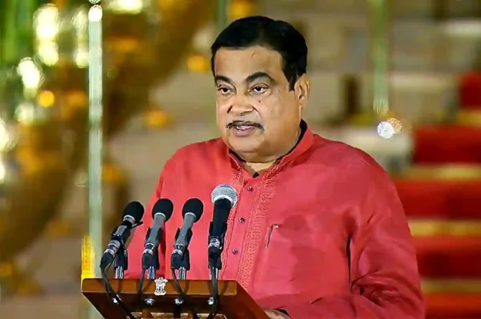 Nitin Gadkari : आता विमानासारखा अनुभव घ्या बसमध्ये! नितीन गडकरी यांचं नवीन स्वप्न काय?