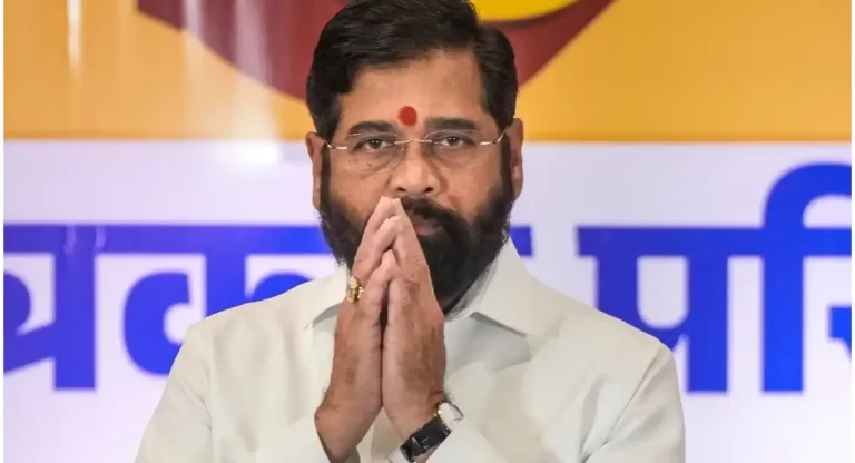 शिवसेना कार्यकारिणी बैठकीत मुख्य नेते Eknath Shinde यांना सर्वाधिकार