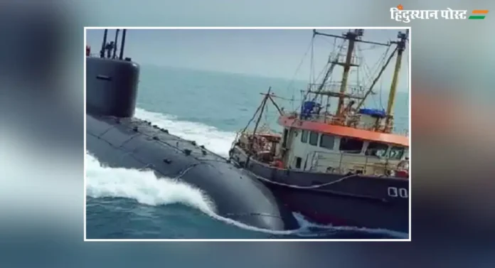 Indian Navy Submarine Collision : समुद्रात नौसेनेच्या पाणबुडीला मासेमारी बोटीची धडक; २ खलाशांचा मृत्यू