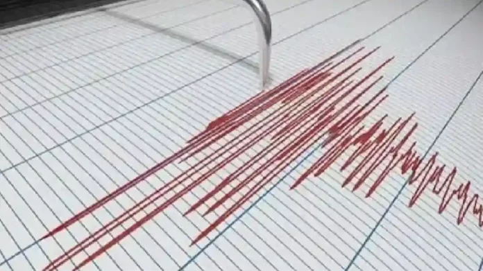 Nashik Harsul Earthquake : भूकंपाच्या धक्क्याने हरसूल हादरले; नागरिकांमध्ये भीतीचे वातावरण