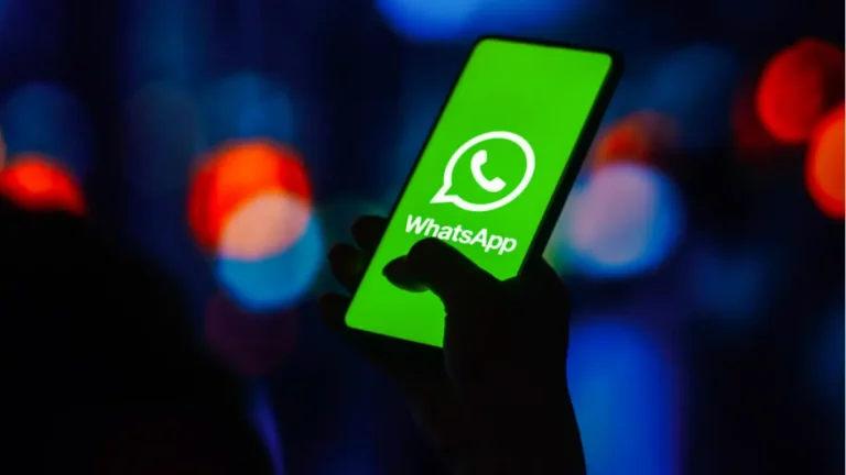 ‘या’ मोबाईलवर १ जानेवारी २०२५ पासून बंद होणार WhatsApp