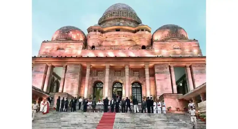 लैंगिक अत्याचारानंतर पीडितीने रात्री एकटीने पोलीस ठाण्यात येऊन तक्रार करणे अपेक्षित नाही; Bombay High Court ने नोंदवले निरीक्षण