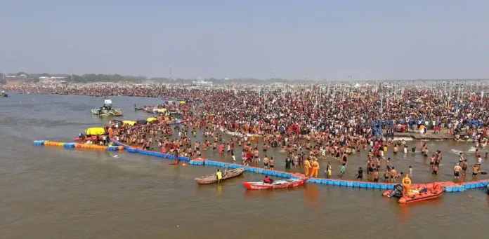 Maha Kumbh 2025 मध्ये ५८० जणांवर यशस्वी शस्त्रक्रिया, १,७०,७२७ ब्लड टेस्ट आणि हृदयविकाराचा झटका आलेल्या१०० हून अधिक भाविकांचे वाचवले प्राण