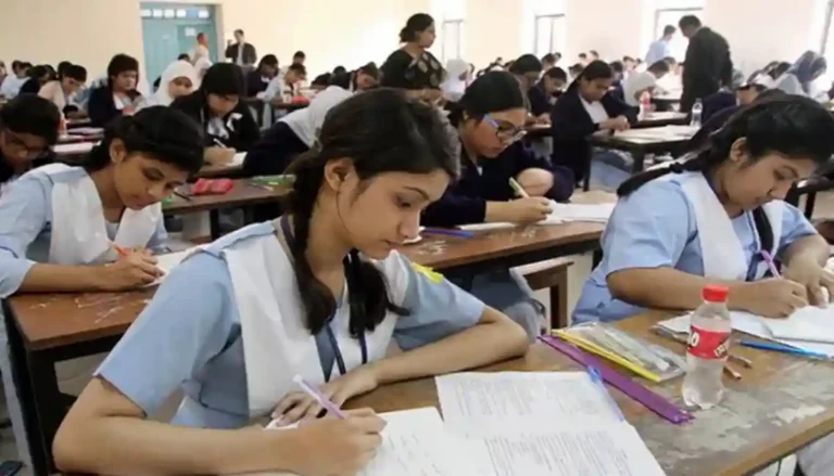 SSC Exam : कॉपीमुक्त अभियानासाठी सरकारचा मोठा निर्णय ; 10 वीच्या बोर्ड परीक्षांवर असणार ड्रोन कॅमेऱ्यांची नजर